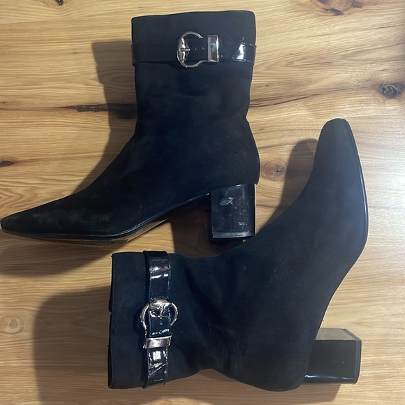Bandolino Boots suede sz  7 - Picture 1 of 8